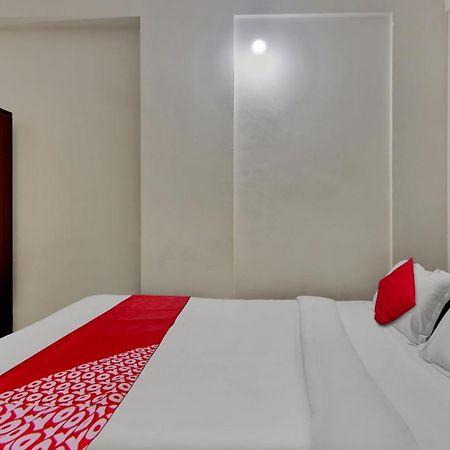 Oyo Flagship Larica Green Valley Guwahati Exteriör bild